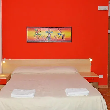 Splash'S Rooms Spadafora Exterior photo