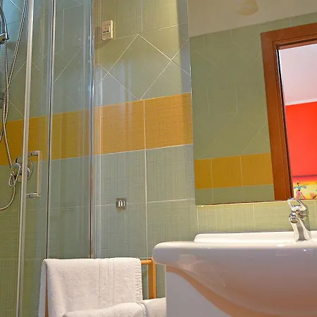Splash'S Rooms Spadafora Exterior photo