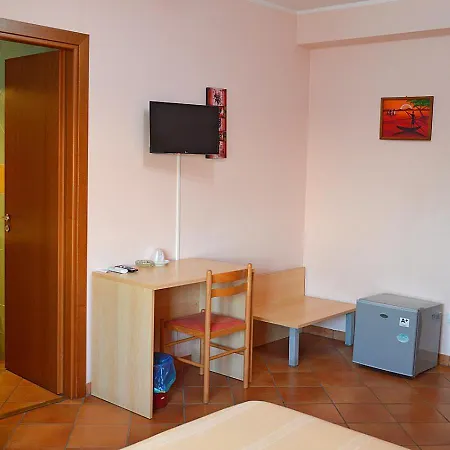 Splash'S Rooms Spadafora Exterior photo