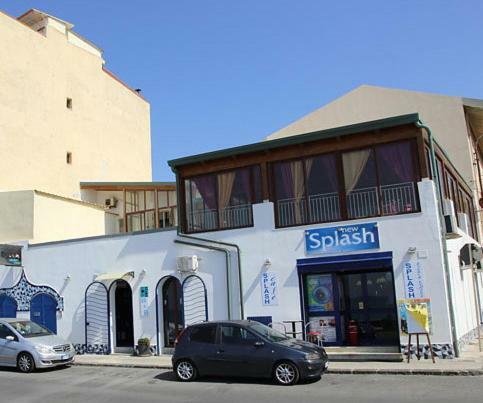 Splash's *